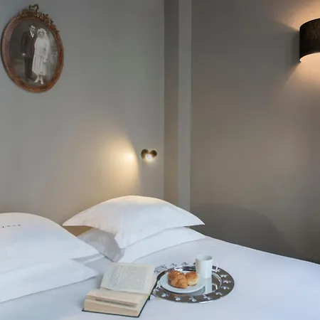 Hotel Helzear Champs-Elysees Paris Exterior photo
