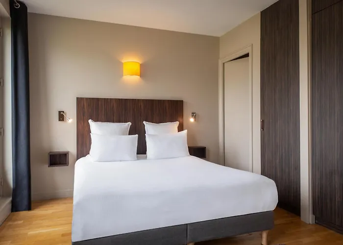 Hotel Helzear Champs-Elysees